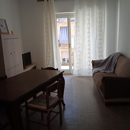La Casa Di Lucia Appartamento Новара Екстер'єр фото